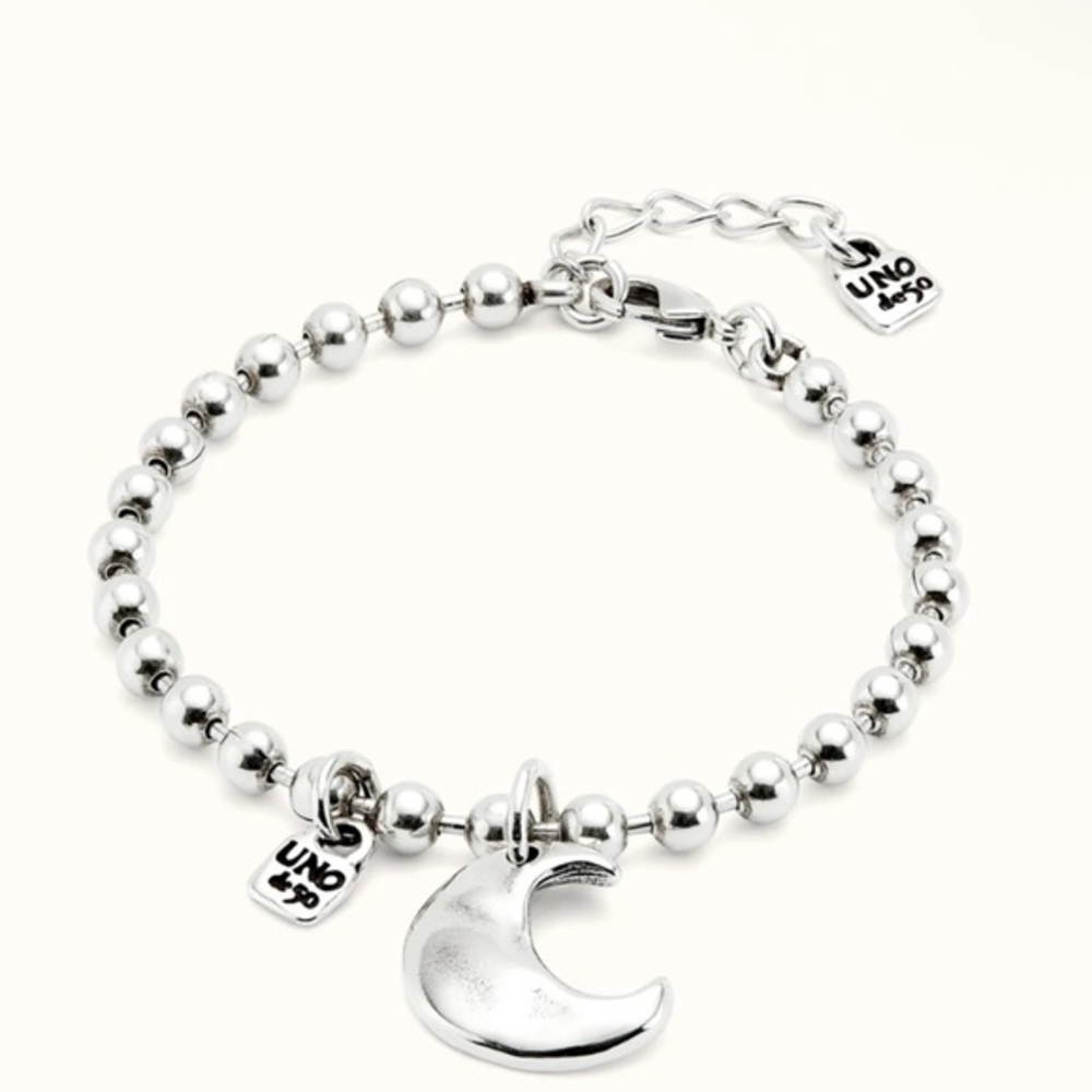 Uno de 50 beaded bracelet with charms